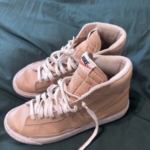 Nike blazer mid 77 high top sneakers